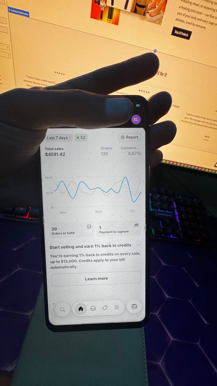 የShopify ሳምንታዊ ውጤት — $4,591.42 ሽያጭ፣ 136 ትዕዛዞች